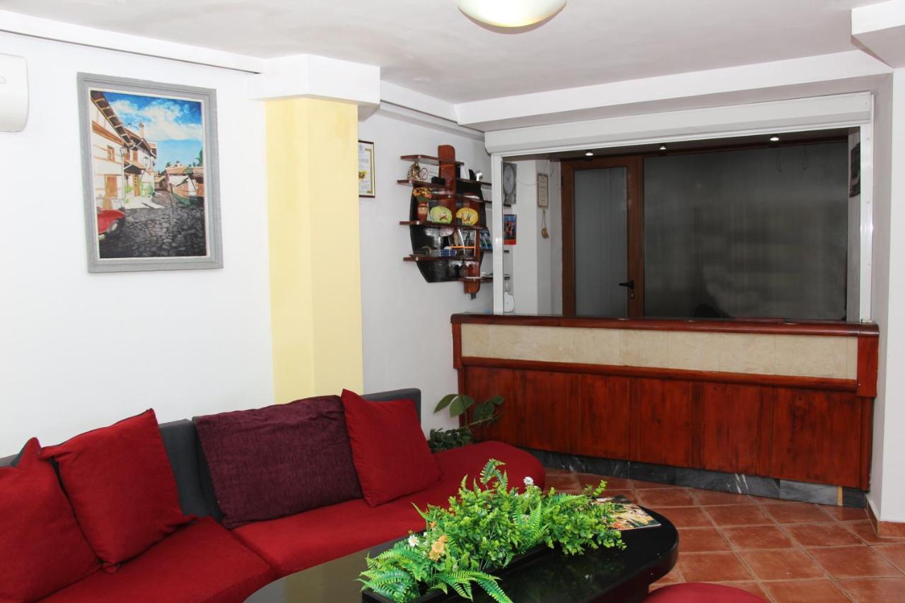 Hotel Alpin - 91 Bansko Eksteriør billede